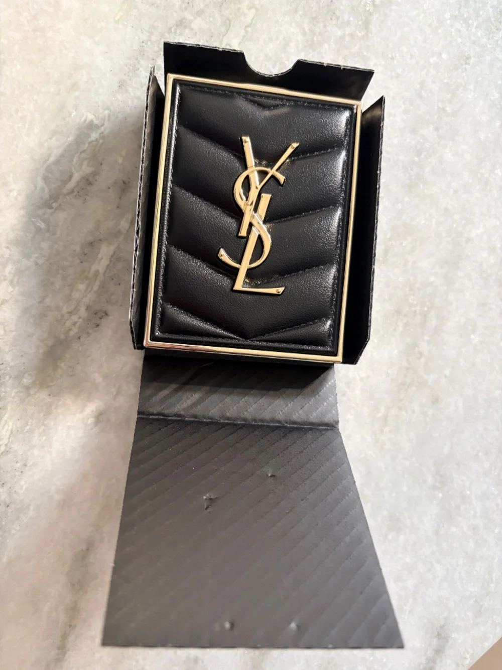 Yves Sain Laurent Couture Mini Clutch Eyeshadow .